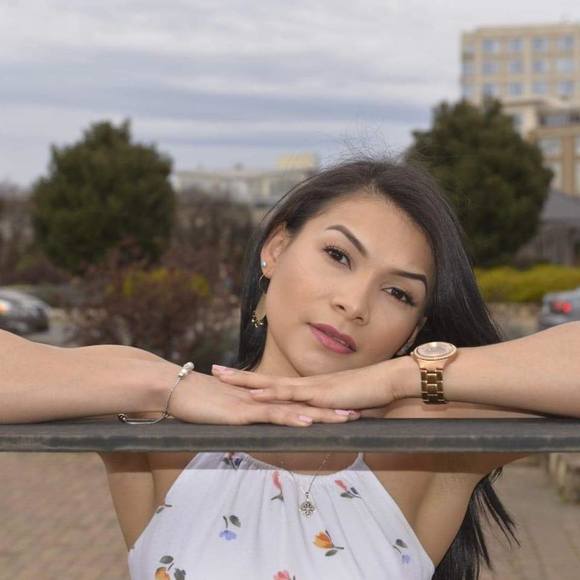 Meet your Posher, Analy - Picture 1 of 1